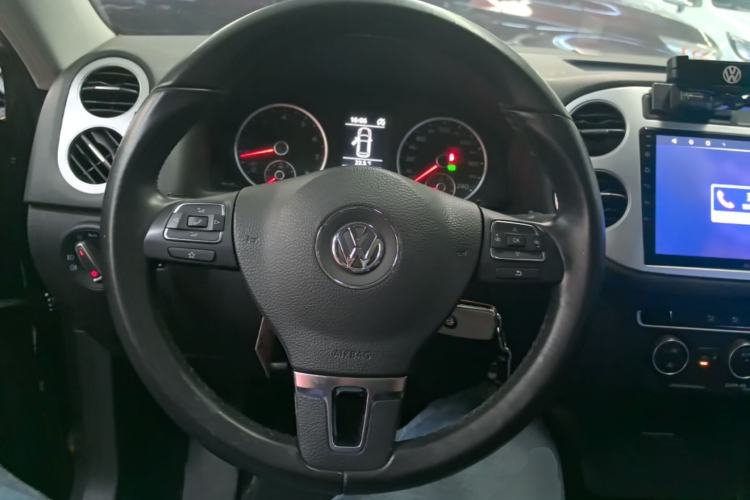 Used Volkswagen Tiguan 2016 280TSI Automatic Two-Wheel Drive Silk Road Comfort Edition Steering Wheel