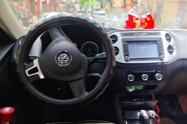 Used Volkswagen Tiguan 2016 280TSI Automatic Two-Wheel-Drive Silk Road Style Edition Steering Wheel