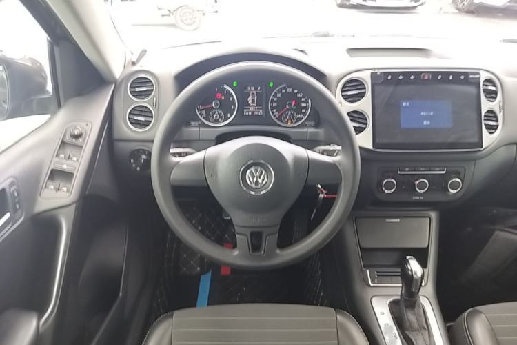Used Volkswagen Tiguan 2016 300TSI Automatic Two-Wheel Drive Trend Edition Steering Wheel