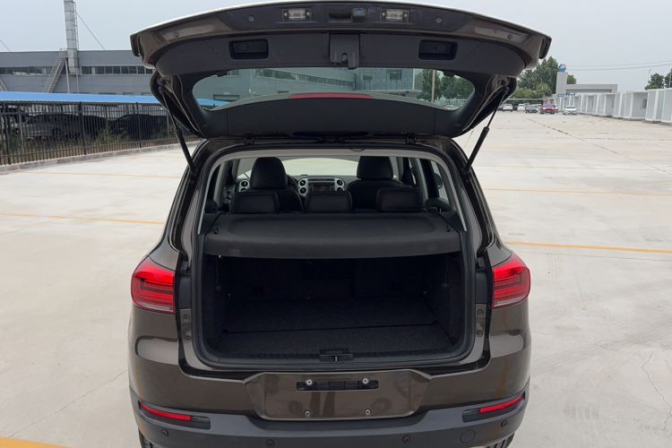 Used Volkswagen Tiguan 2016 300TSI Automatic Two-Wheel Drive Luxury Edition Trunk