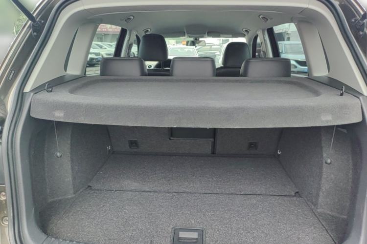 Used Volkswagen Tiguan 2016 300TSI Automatic Two-Wheel Drive Comfort Edition Trunk
