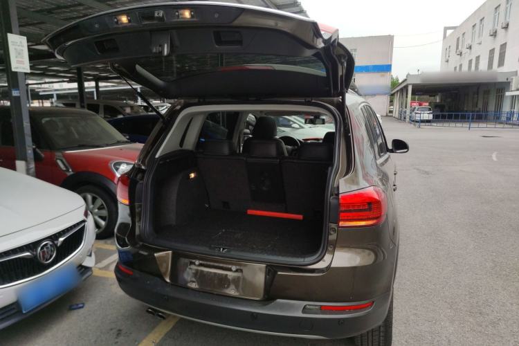 Used Volkswagen Tiguan 2016 300TSI Automatic Two-Wheel Drive Luxury Edition Trunk