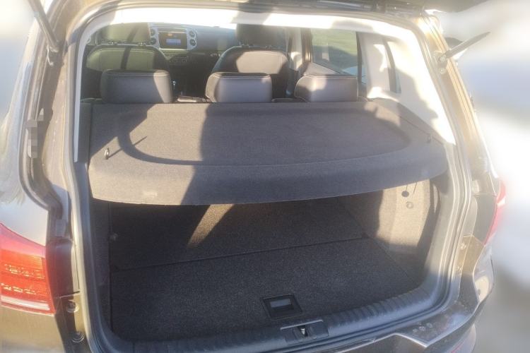 Used Volkswagen Tiguan 2016 300TSI Automatic All-Wheel Drive Fashion Vision Edition Trunk