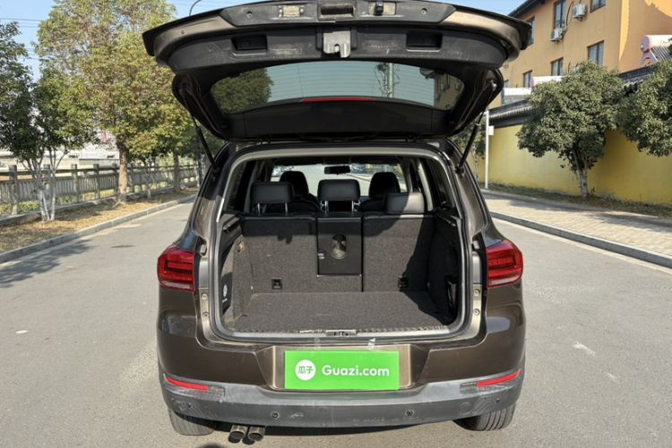 Used Volkswagen Tiguan 2016 300TSI Automatic Two-Wheel Drive Trend Edition Trunk