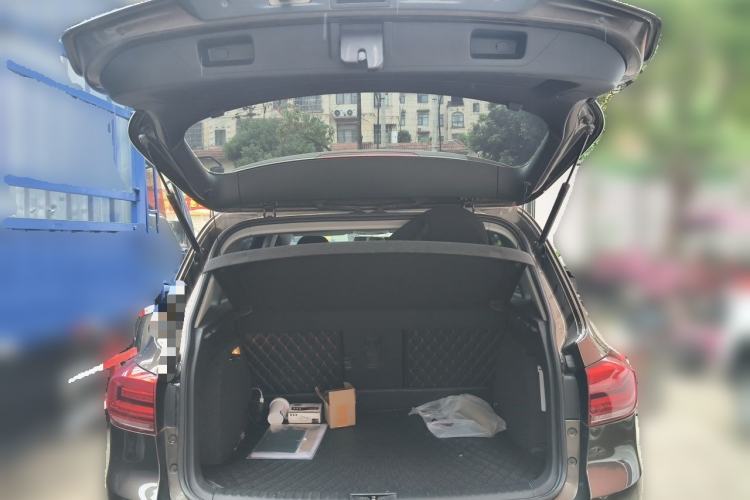 Used Volkswagen Tiguan 2016 280TSI Automatic Two-Wheel-Drive Silk Road Style Edition Trunk