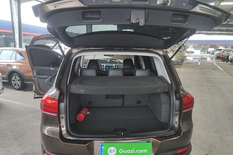 Used Volkswagen Tiguan 2016 300TSI Automatic Two-Wheel Drive Trend Edition Trunk