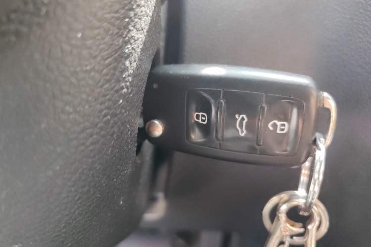 Used Volkswagen Tiguan 2016 300TSI Automatic Two-Wheel Drive Comfort Edition Vehicle Key