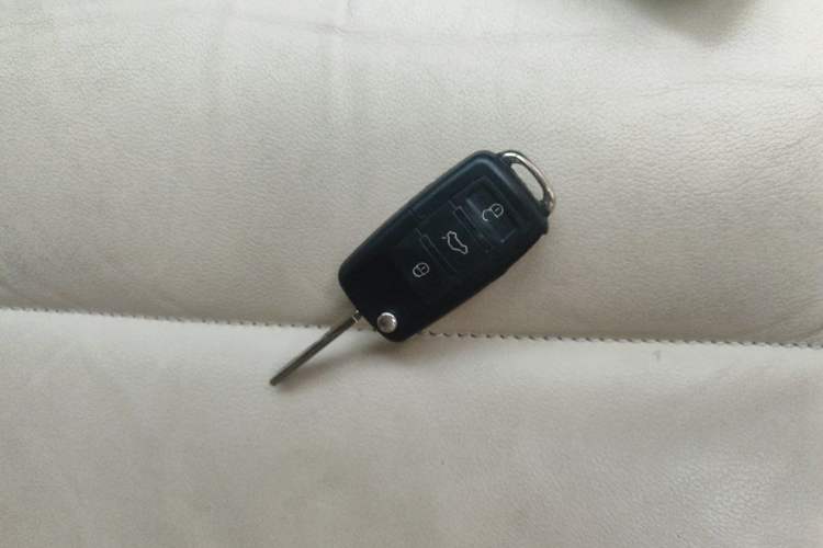 Used Volkswagen Tiguan 2016 300TSI Automatic Two-Wheel Drive Comfort Edition Vehicle Key