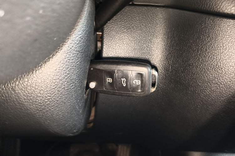 Used Volkswagen Tiguan 2016 300TSI Automatic All-Wheel Drive Fashion Vision Edition Vehicle Key