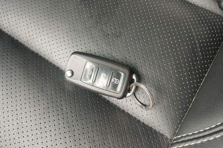 Used Volkswagen Tiguan 2016 300TSI Automatic All-Wheel Drive Luxury Edition Vehicle Key