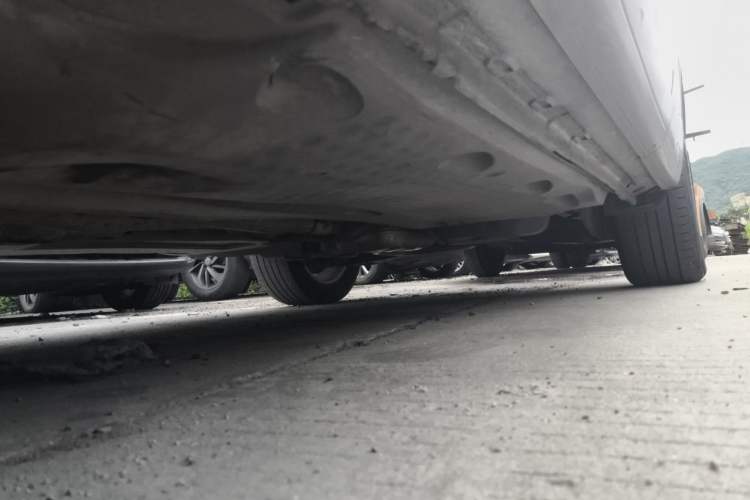 Used Volkswagen Tiguan 2016 2.0 TSI Four-Wheel Drive Standard Version Chassis Front Left