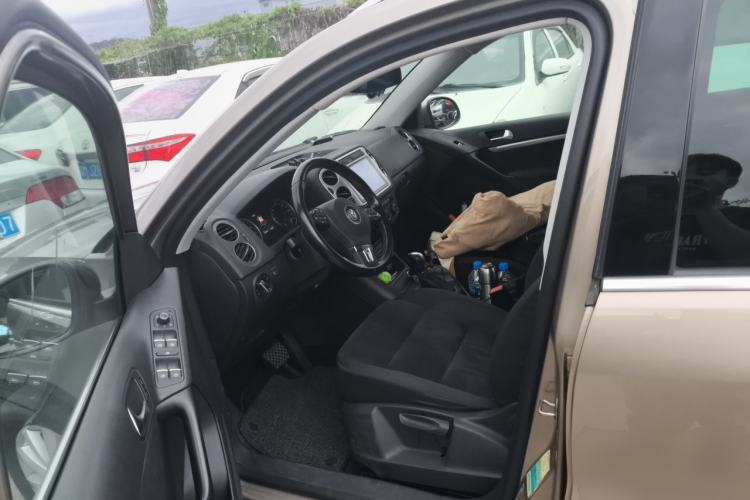 Used Volkswagen Tiguan 2016 2.0 TSI Four-Wheel Drive Standard Version Driver Seat