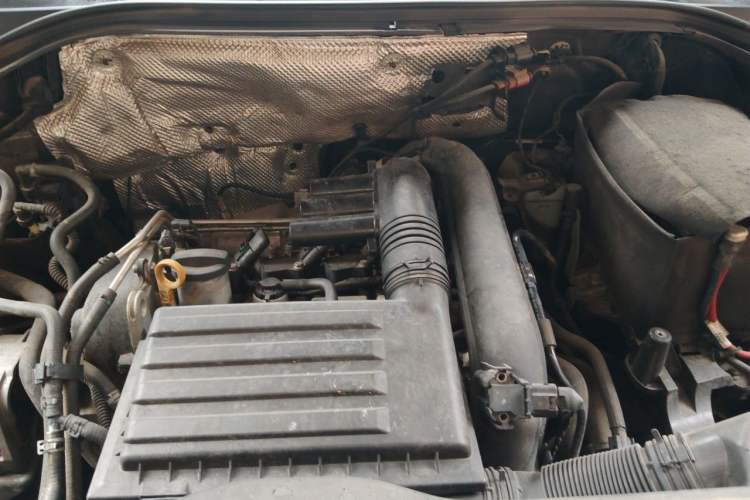 Used Volkswagen Tiguan 2016 280TSI Automatic Two-Wheel-Drive Silk Road Style Edition Engine Bay