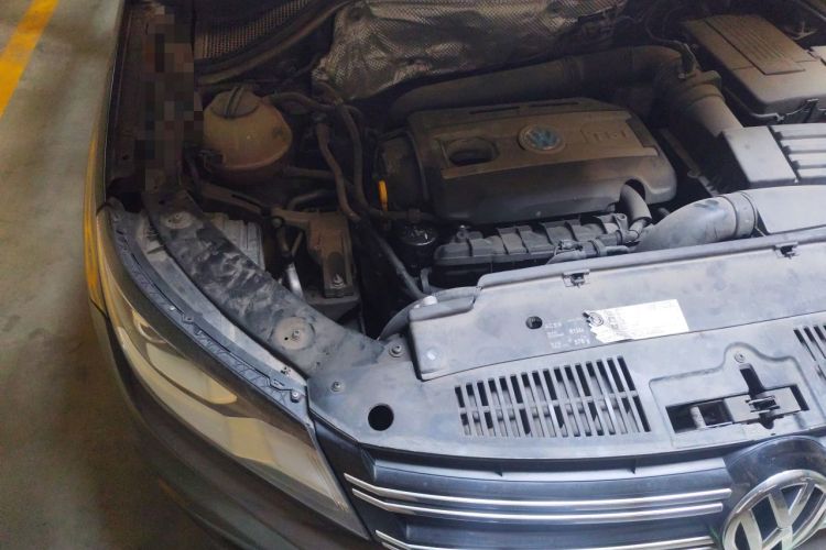 Used Volkswagen Tiguan 2016 300TSI Automatic Two-Wheel Drive Luxury Edition Engine Bay Right