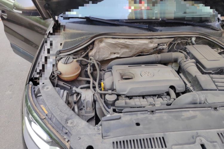 Used Volkswagen Tiguan 2016 300TSI Automatic Two-Wheel Drive Trend Edition Engine Bay Right