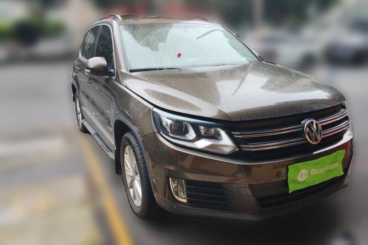 Used Volkswagen Tiguan 2016 280TSI Automatic Two-Wheel-Drive Silk Road Style Edition Front Right 45 Deg