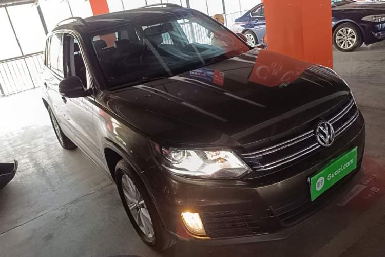 Used Volkswagen Tiguan 2016 280TSI Automatic Two-Wheel-Drive Silk Road Style Edition Front Right 45 Deg