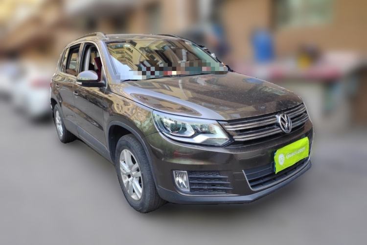 Used Volkswagen Tiguan 2016 300TSI Automatic Two-Wheel Drive Trend Edition Front Right 45 Deg