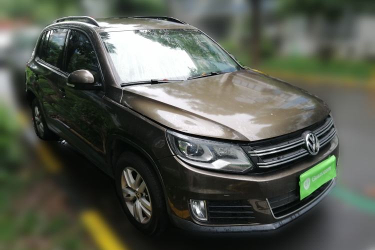 Used Volkswagen Tiguan 2016 300TSI Automatic Two-Wheel Drive Trend Edition Front Right 45 Deg