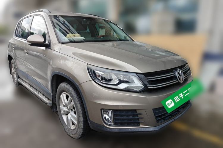 Used Volkswagen Tiguan 2016 300TSI Automatic Two-Wheel Drive Trend Edition Front Right 45 Deg