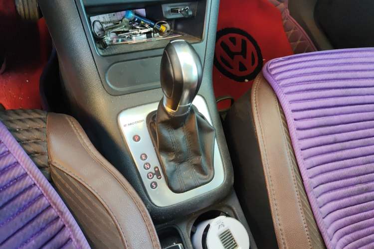 Used Volkswagen Tiguan 2016 2.0 TSI Four-Wheel Drive Standard Version Gear Lever