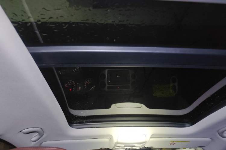 Used Volkswagen Tiguan 2016 300TSI Automatic Two-Wheel Drive Luxury Edition Headliner