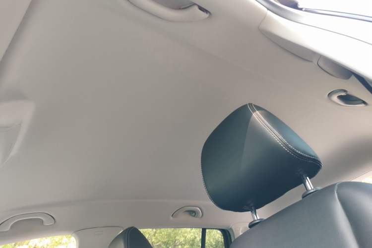 Used Volkswagen Tiguan 2016 280TSI Automatic Two-Wheel-Drive Silk Road Style Edition Headliner