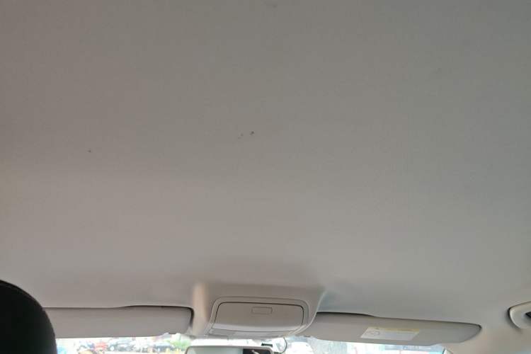 Used Volkswagen Tiguan 2016 300TSI Automatic Two-Wheel Drive Trend Edition Headliner