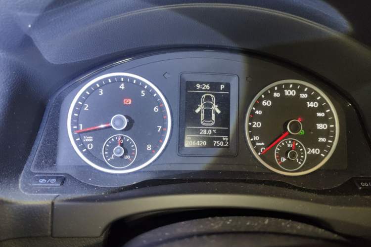 Used Volkswagen Tiguan 2016 300TSI Automatic Two-Wheel Drive Comfort Edition Instrument Cluster