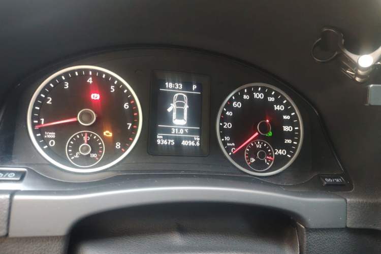 Used Volkswagen Tiguan 2016 300TSI Automatic Two-Wheel Drive Comfort Edition Instrument Cluster