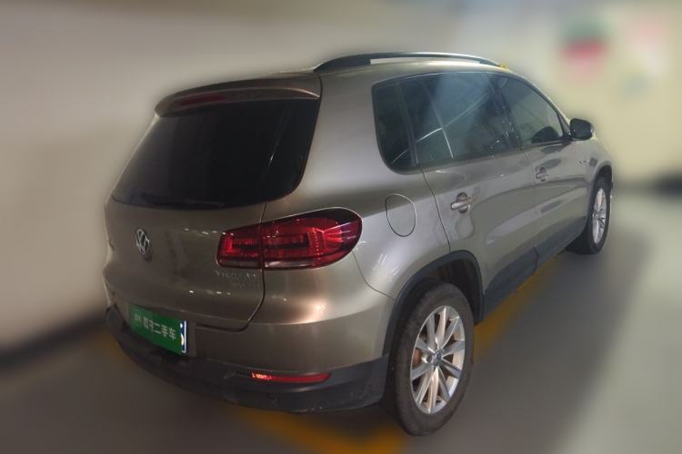 Used Volkswagen Tiguan 2016 300TSI Automatic All-Wheel Drive Fashion Vision Edition Rear Right 45 Deg