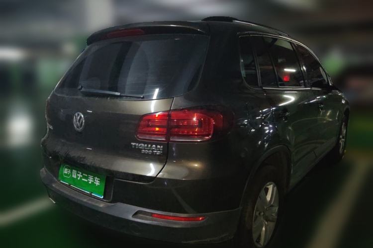 Used Volkswagen Tiguan 2016 300TSI Automatic Two-Wheel Drive Trend Edition Rear Right 45 Deg