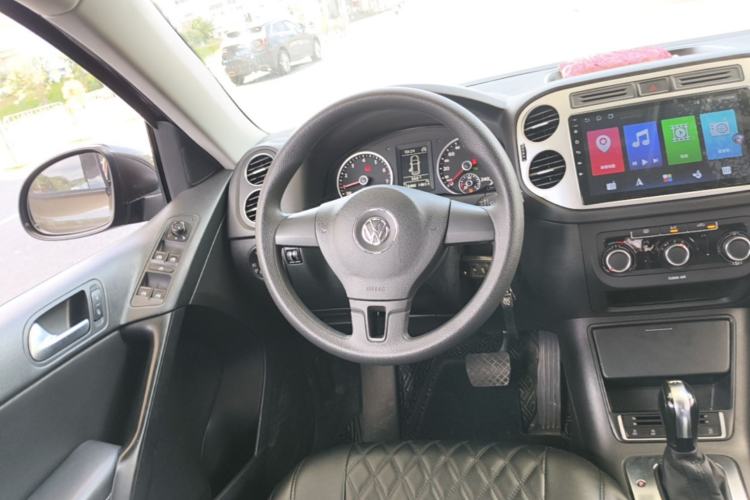 Used Volkswagen Tiguan 2016 280TSI Automatic Two-Wheel-Drive Silk Road Style Edition Steering Wheel