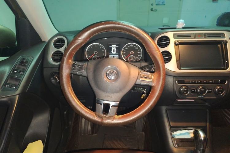 Used Volkswagen Tiguan 2016 300TSI Automatic All-Wheel Drive Fashion Vision Edition Steering Wheel