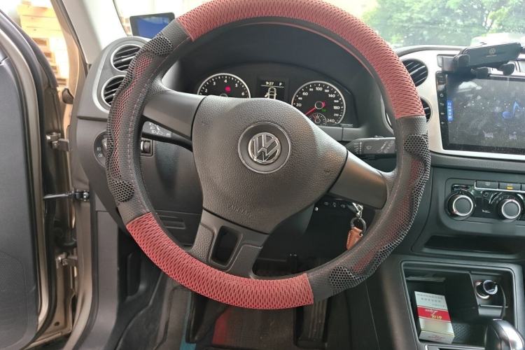 Used Volkswagen Tiguan 2016 300TSI Automatic Two-Wheel Drive Trend Edition Steering Wheel