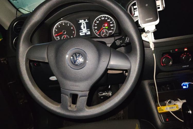 Used Volkswagen Tiguan 2016 300TSI Automatic Two-Wheel Drive Trend Edition Steering Wheel