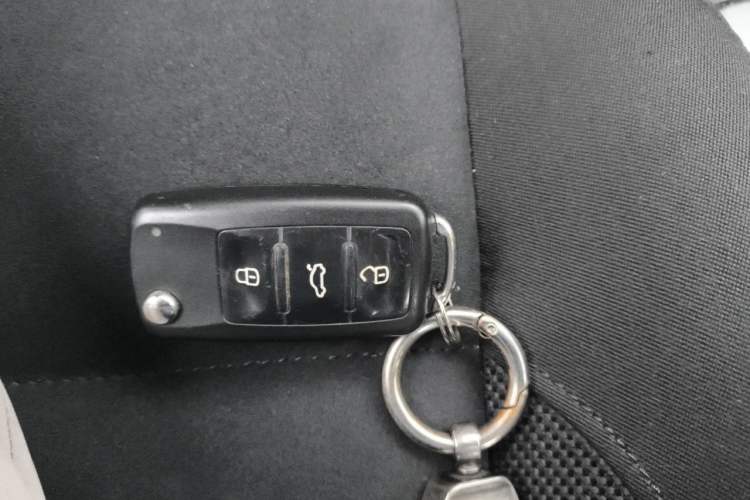 Used Volkswagen Tiguan 2016 2.0 TSI Four-Wheel Drive Standard Version Vehicle Key