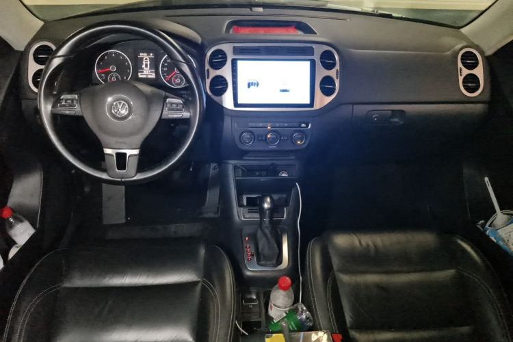 Used Volkswagen Tiguan 2016 300TSI Automatic Two-Wheel Drive Comfort Edition Center Console
