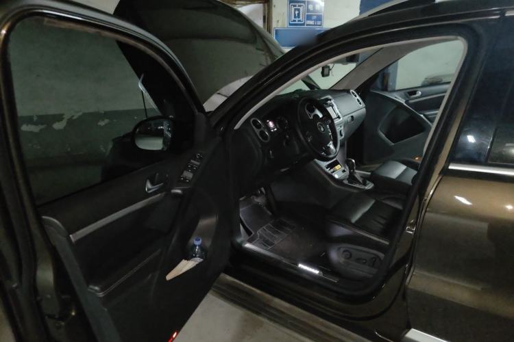 Used Volkswagen Tiguan 2016 300TSI Automatic Two-Wheel Drive Luxury Edition Driver Seat