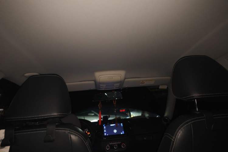 Used Volkswagen Tiguan 2016 300TSI Automatic Two-Wheel Drive Trend Edition Headliner