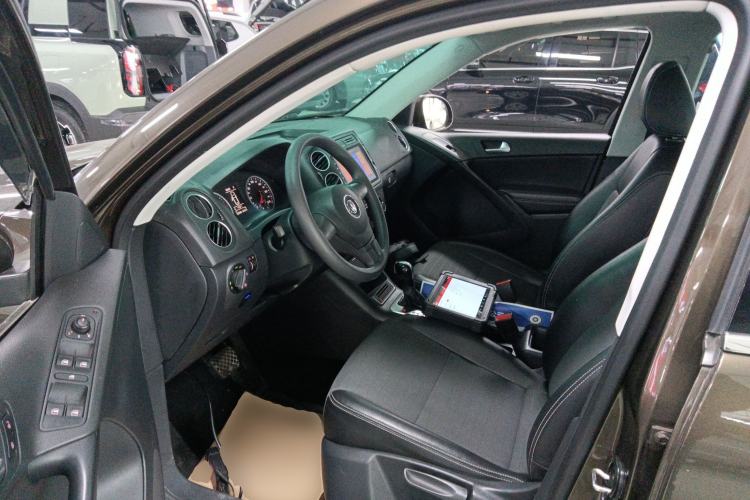 Used Volkswagen Tiguan 2016 300TSI Automatic Two-Wheel Drive Trend Edition Left Front Seat