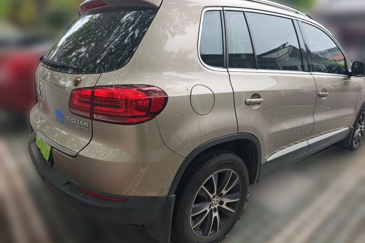 Used Volkswagen Tiguan 2016 300TSI Automatic Two-Wheel Drive Luxury Edition Rear Right 45 Deg