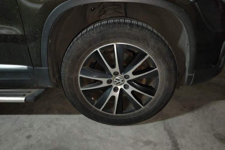 Used Volkswagen Tiguan 2016 300TSI Automatic Two-Wheel Drive Luxury Edition Right Front Wheel Hub