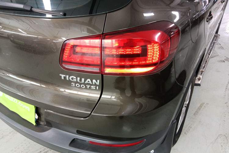 Used Volkswagen Tiguan 2016 300TSI Automatic Two-Wheel Drive Trend Edition Right Rear Taillight