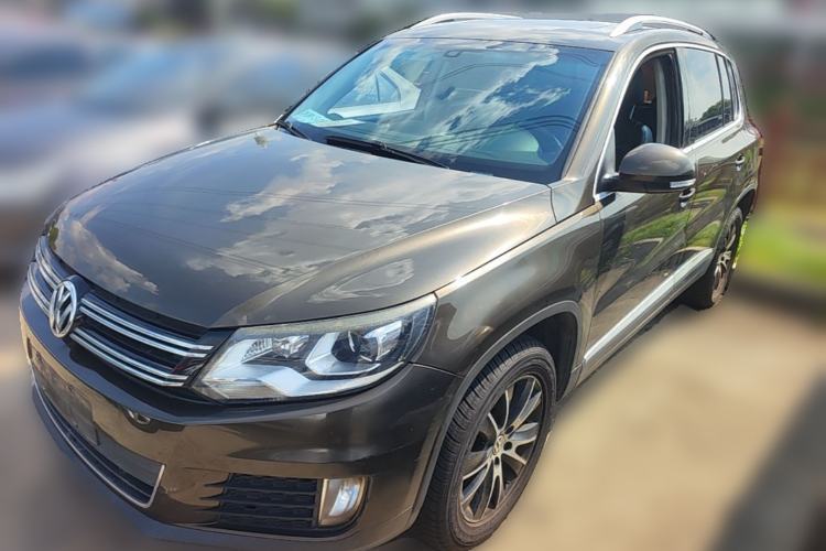 Used Volkswagen Tiguan 2016 300TSI Automatic Two-Wheel Drive Luxury Edition Guazi used car, China used car export, Used car for sale, Used  cars, Cheapest cars for sale