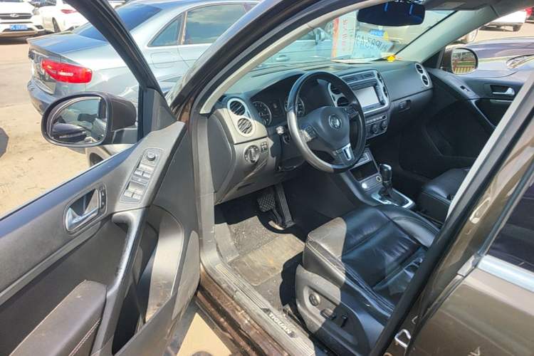 Used Volkswagen Tiguan 2016 300TSI Automatic Two-Wheel Drive Luxury Edition Driver Seat
