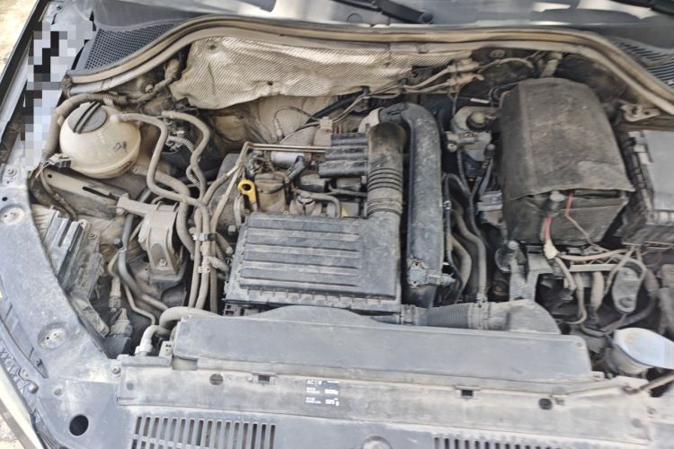 Used Volkswagen Tiguan 2016 280TSI Automatic Two-Wheel-Drive Silk Road Style Edition Engine Bay