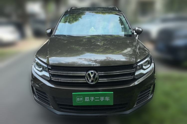 Used Volkswagen Tiguan 2016 300TSI Manual Two-Wheel Drive Trend Edition Front