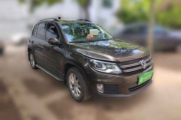 Used Volkswagen Tiguan 2016 280TSI Automatic Two-Wheel-Drive Silk Road Style Edition Front Right 45 Deg