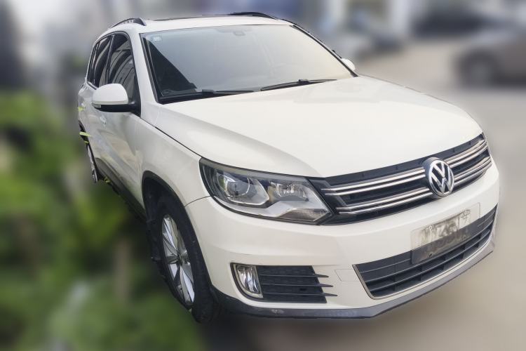 Used Volkswagen Tiguan 2016 300TSI Automatic Two-Wheel Drive Comfort Edition Front Right 45 Deg